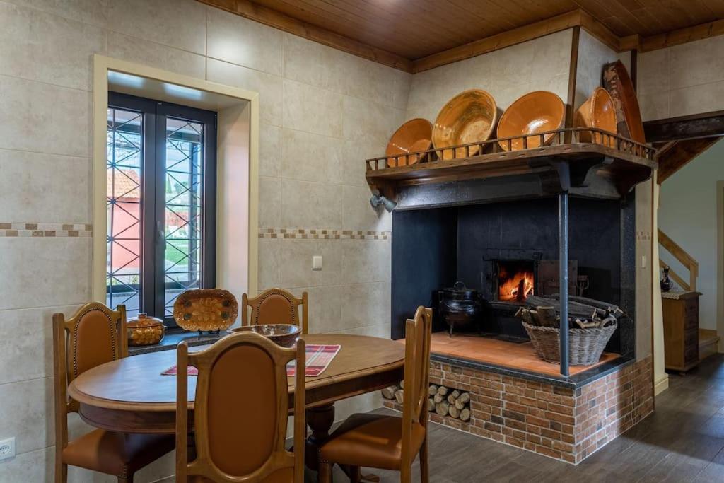 Casa Dos Mortagua Villa Fermela ภายนอก รูปภาพ